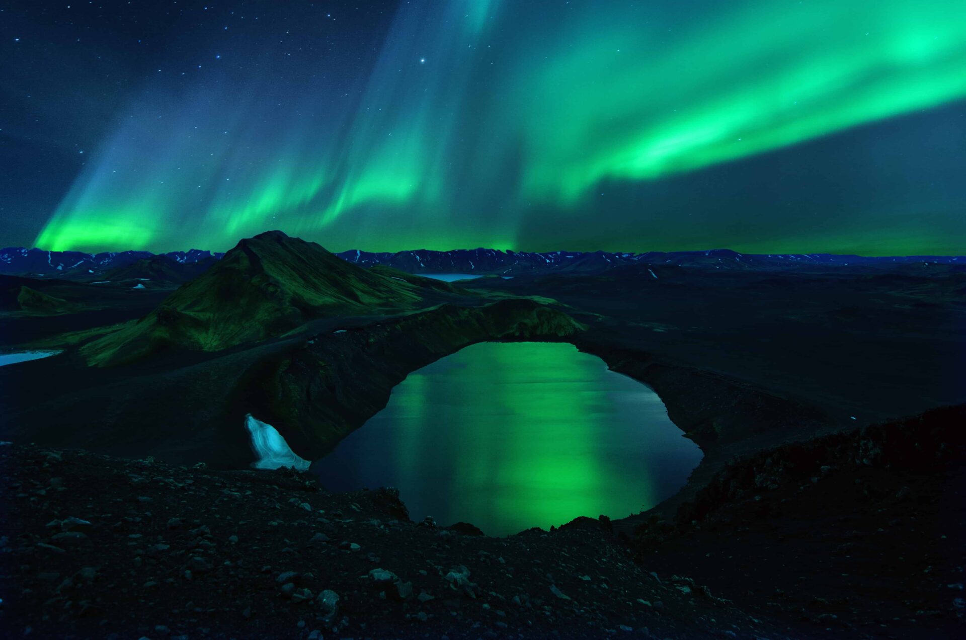 aurora borealis tours in iceland