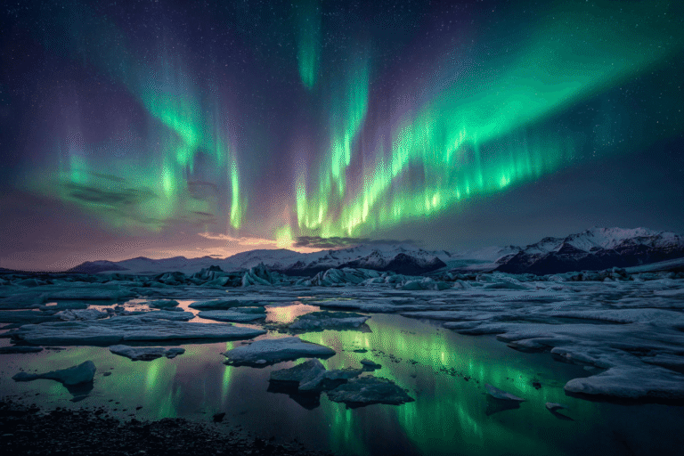 Northern Lights Iceland (2)
