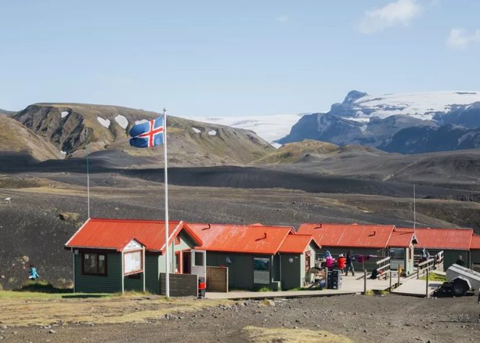 Laugavegur Hike, Fimmvorduhals Trek, Þórsmörk, Landmannalaugar