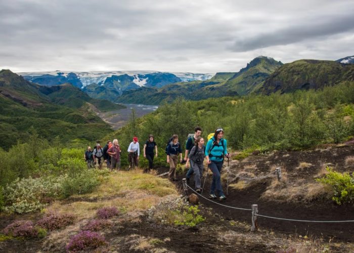 Laugavegur Hike, Fimmvorduhals Trek, Þórsmörk, Landmannalaugar